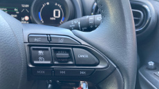 Toyota Yaris 1.5 Hybrid Design 5dr CVT Hybrid Hatchback